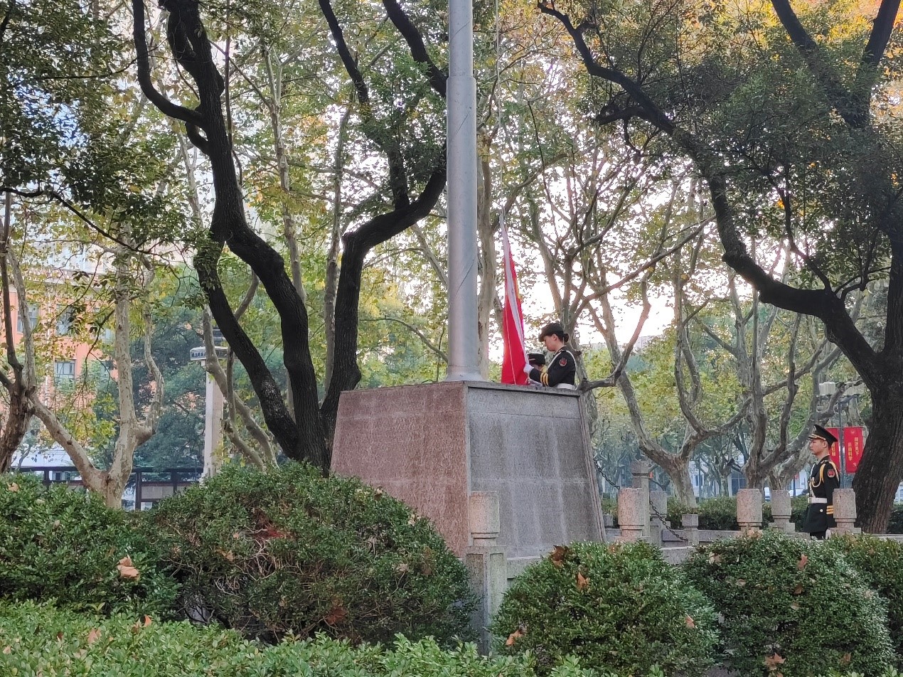 黄色动漫